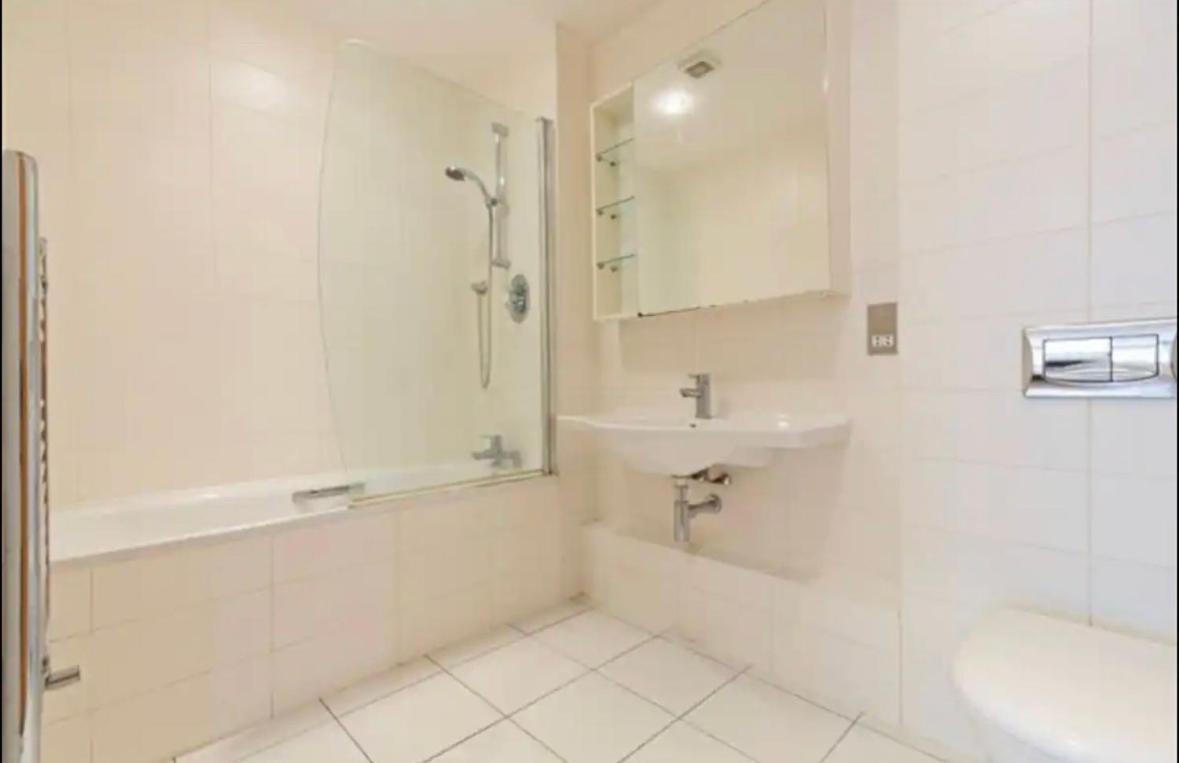 Spacious Room With Relaxing View Дъблин Екстериор снимка